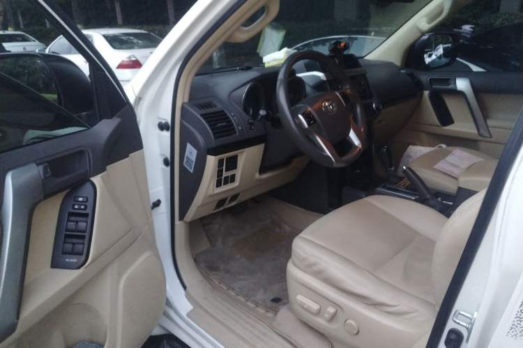 Used Toyota Prado 2014 2700 TX 7-Seater Middle East Version Driver Seat
