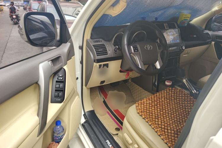 Used Toyota Prado 2014 2.7L Automatic Luxury Edition Driver Seat