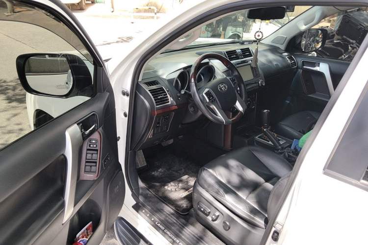 Used Toyota Prado 2014 4.0L Automatic VX NAVI Driver Seat