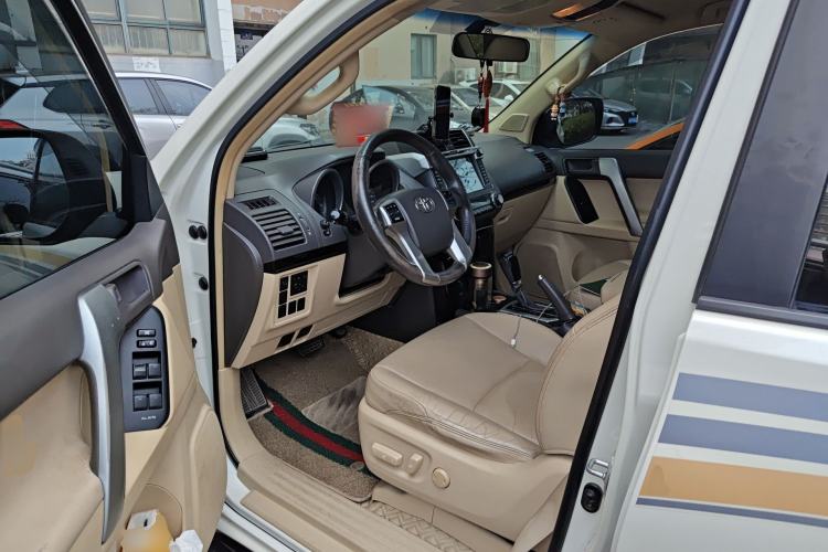 Used Toyota Prado 2014 2.7L Automatic Standard Edition Driver Seat