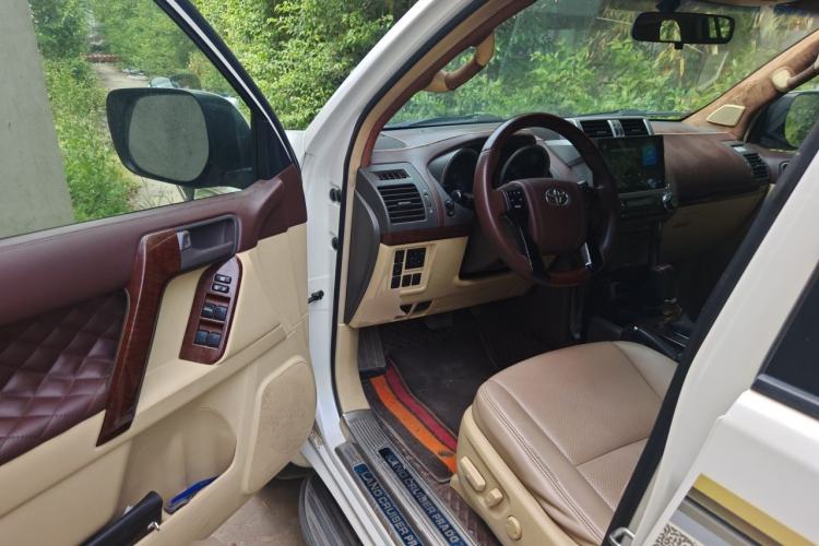 Used Toyota Prado 2014 2700 TX 7-Seater Middle East Version Driver Seat