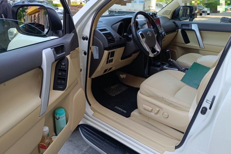 Used Toyota Prado 2014 2.7L Automatic Standard Edition Driver Seat