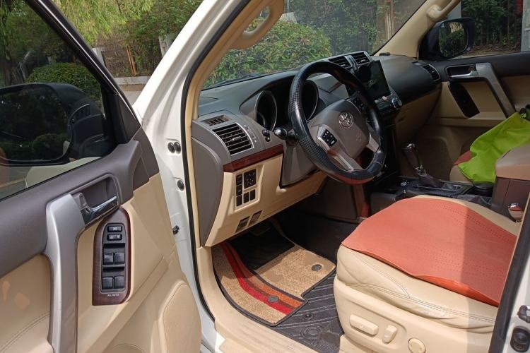 Used Toyota Prado 2014 2.7L Automatic Luxury Edition Driver Seat