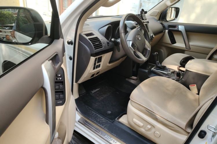 Used Toyota Prado 2014 2.7L Automatic Standard Edition Driver Seat
