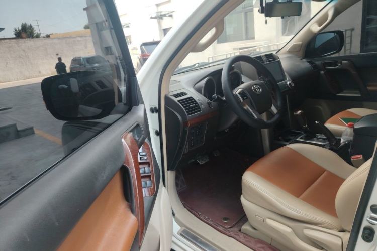 Used Toyota Prado  Driver Seat