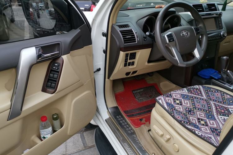 Used Toyota Prado 2014 4.0L Automatic TX-L NAVI Driver Seat