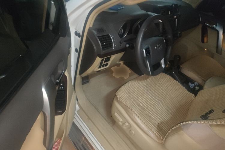Used Toyota Prado 2014 4.0L Automatic TX-L NAVI Driver Seat