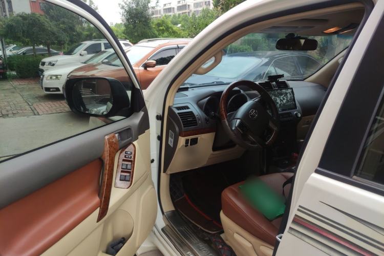 Used Toyota Prado  Driver Seat