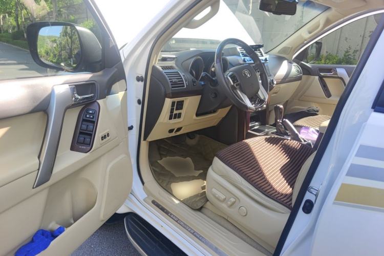 Used Toyota Prado 2014 4.0L Automatic VX NAVI Driver Seat