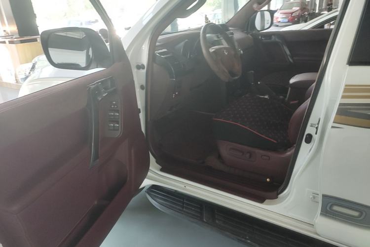 Used Toyota Prado 2014 4.0L Middle East Version Driver Seat