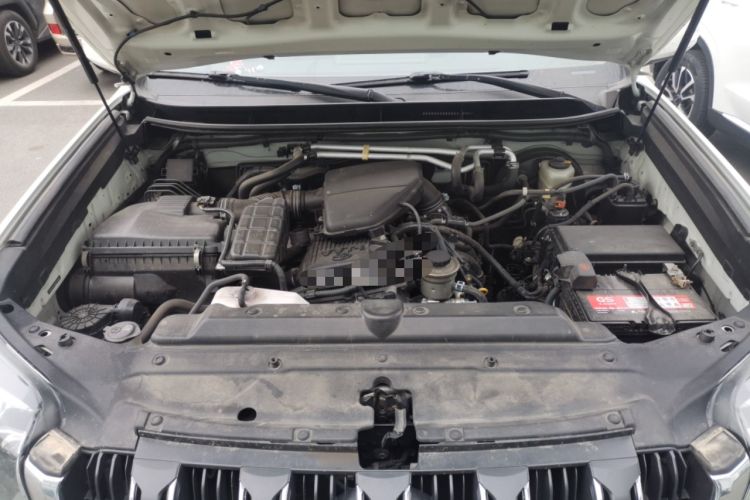 Used Toyota Prado 2014 2.7L Automatic Luxury Edition Engine Bay