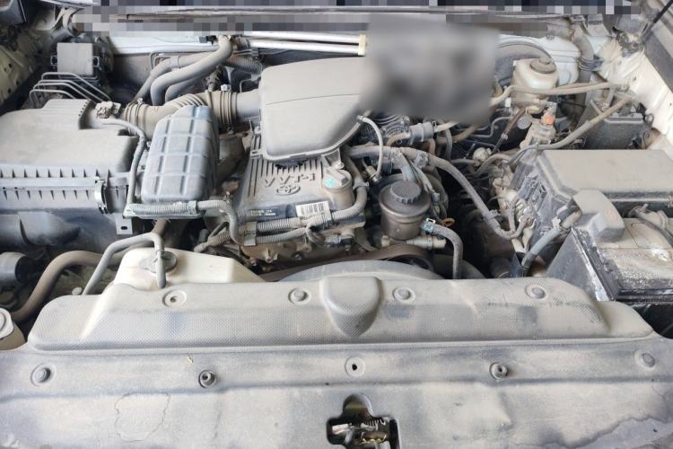 Used Toyota Prado  Engine Bay