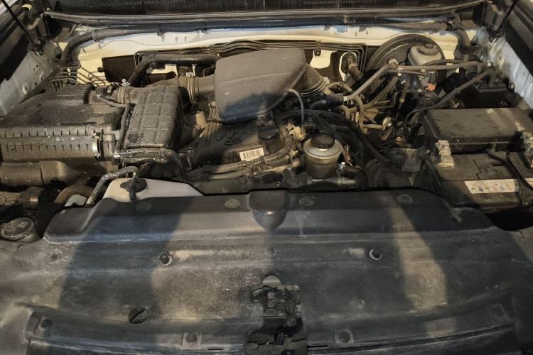 Used Toyota Prado 2014 2.7L Automatic Standard Edition Engine Bay