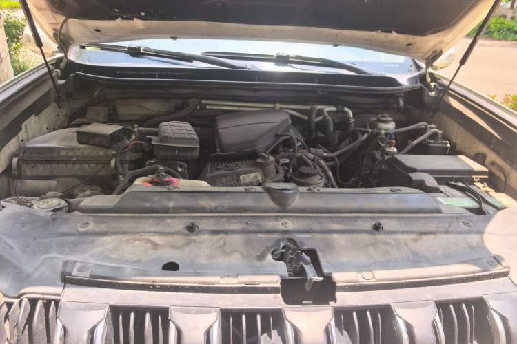 Used Toyota Prado  Engine Bay