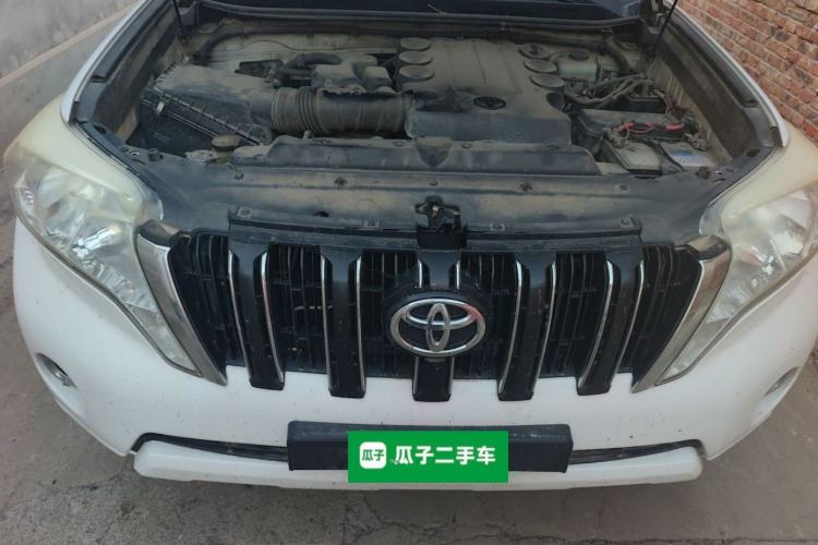 Used Toyota Prado 2014 4.0L Automatic TX Engine Bay