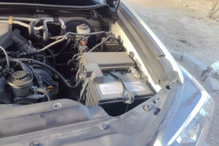 Used Toyota Prado  Engine Bay Left
