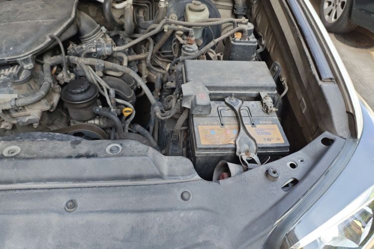 Used Toyota Prado 2014 2.7L Automatic Luxury Edition Engine Bay Left