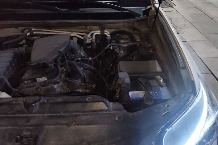 Used Toyota Prado 2014 2.7L Middle East Version Parallel Import Engine Bay Left