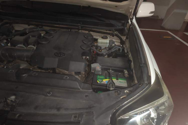 Used Toyota Prado 2014 4.0L Automatic VX NAVI Engine Bay Left