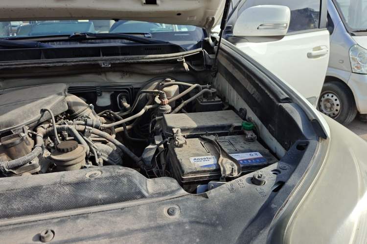 Used Toyota Prado 2014 2.7L Automatic Standard Edition Engine Bay Left