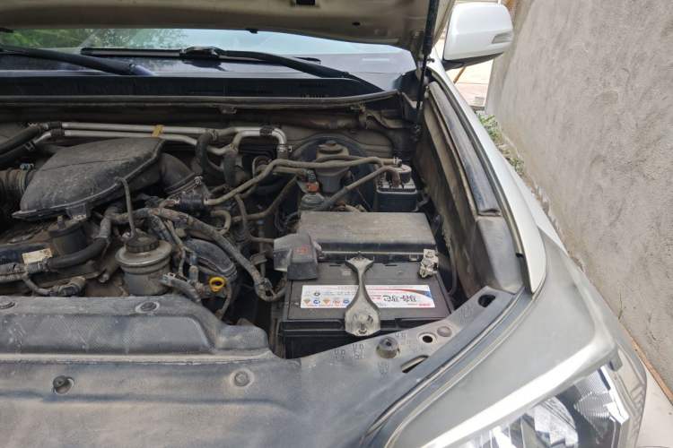 Used Toyota Prado 2014 2700 TX 7-Seater Middle East Version Engine Bay Left