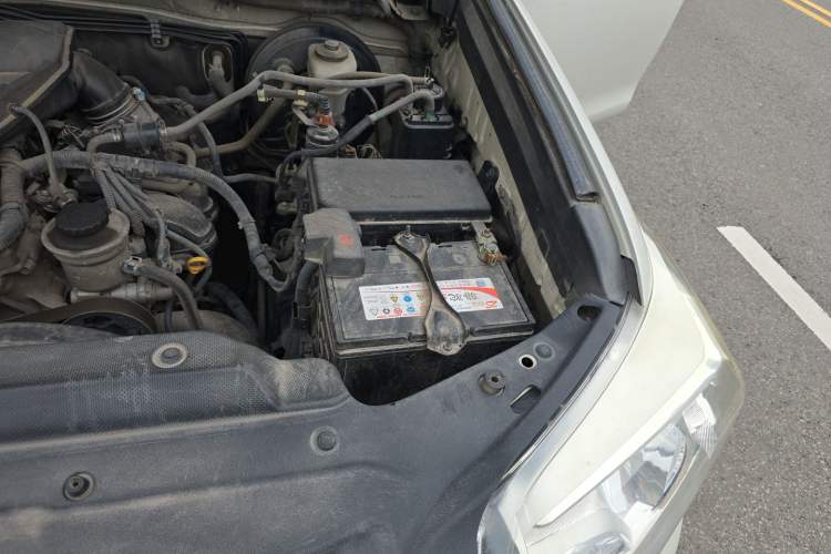 Used Toyota Prado 2014 2.7L Automatic Standard Edition Engine Bay Left