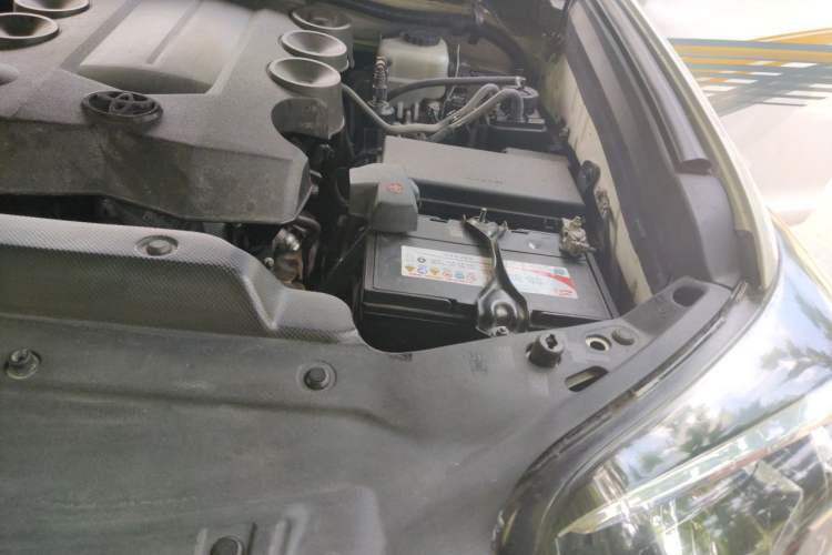Used Toyota Prado 2014 4.0L Automatic TX-L NAVI Engine Bay Left
