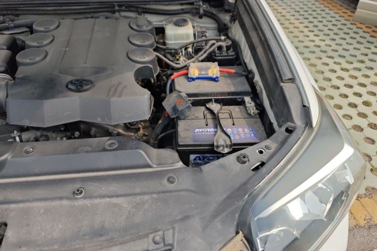 Used Toyota Prado 2014 4.0L Automatic VX NAVI Engine Bay Left