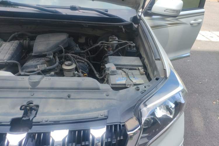 Used Toyota Prado 2014 2.7L Automatic Standard Edition Engine Bay Left