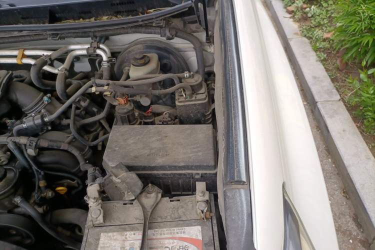 Used Toyota Prado 2014 2700 TX 7-Seater Middle East Version Engine Bay Left