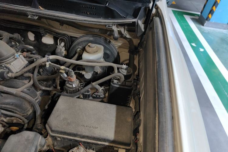 Used Toyota Prado 2014 2.7L Automatic Standard Edition Engine Bay Left