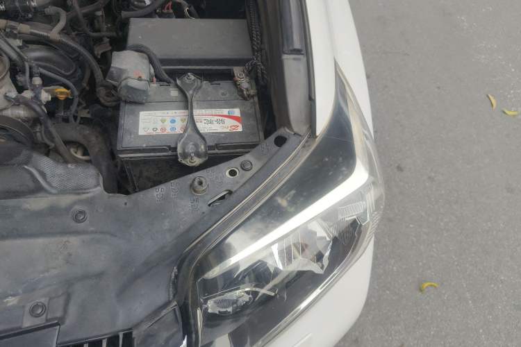 Used Toyota Prado 2014 2.7L Automatic Luxury Edition Engine Bay Left
