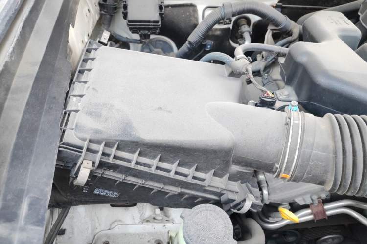 Used Toyota Prado 2014 4.0L Automatic TX-L Engine Bay Right