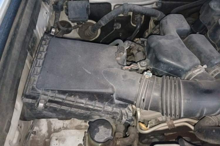 Used Toyota Prado 2014 4.0L Automatic TX-L Engine Bay Right