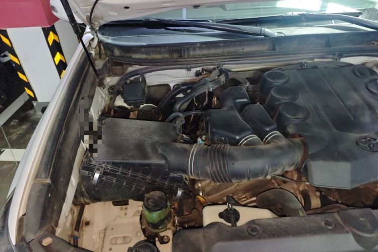 Used Toyota Prado 2014 4.0L Automatic VX NAVI Engine Bay Right
