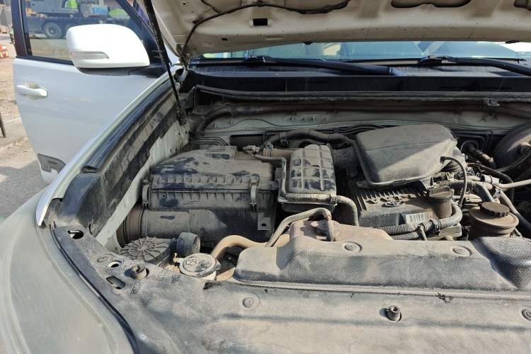Used Toyota Prado 2014 2.7L Automatic Standard Edition Engine Bay Right