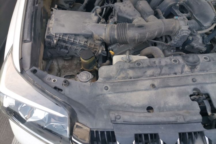 Used Toyota Prado 2014 4.0L Automatic TX-L NAVI Engine Bay Right