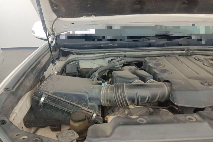 Used Toyota Prado 2014 4.0L Automatic TX-L NAVI Engine Bay Right