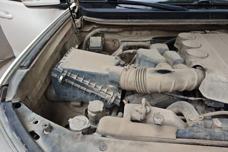 Used Toyota Prado 2014 4.0L Automatic TX-L Engine Bay Right