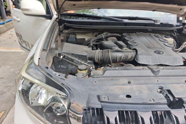 Used Toyota Prado 2014 4.0L Automatic TX-L NAVI Engine Bay Right