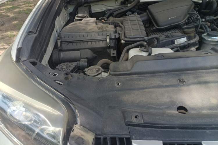 Used Toyota Prado  Engine Bay Right