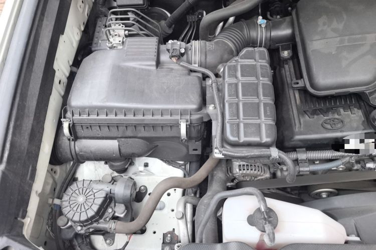 Used Toyota Prado  Engine Bay Right