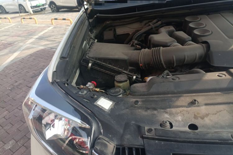 Used Toyota Prado 2014 4.0L 7-Seater Gasoline Middle East Version Engine Bay Right
