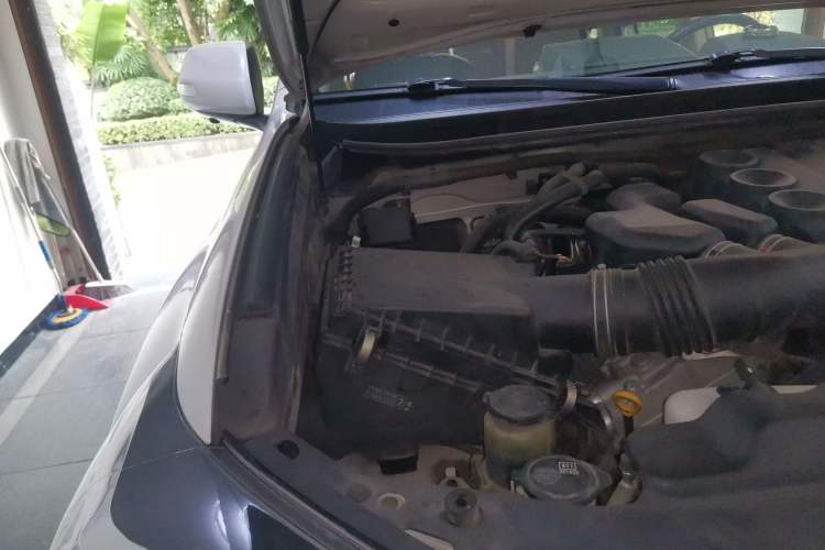 Used Toyota Prado 2014 4.0L Middle East Version Engine Bay Right