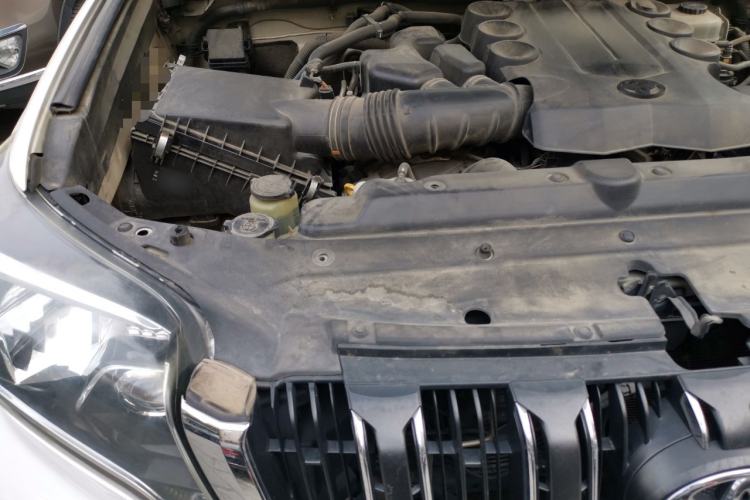 Used Toyota Prado 2014 4.0L Automatic TX-L NAVI Engine Bay Right