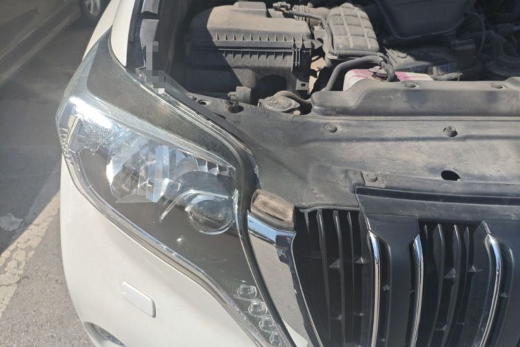 Used Toyota Prado  Engine Bay Right