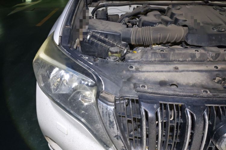 Used Toyota Prado 2014 4.0L Automatic TX-L NAVI Engine Bay Right