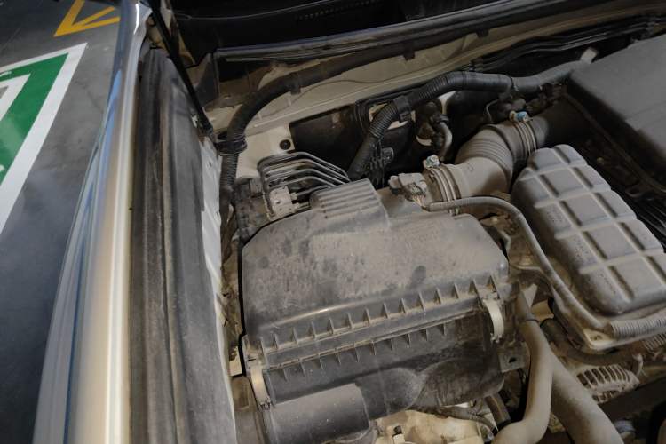 Used Toyota Prado 2014 2.7L Automatic Standard Edition Engine Bay Right