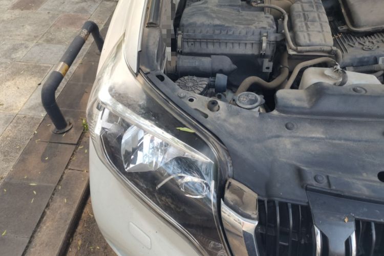 Used Toyota Prado 2014 2.7L Middle East Version Parallel Import Engine Bay Right