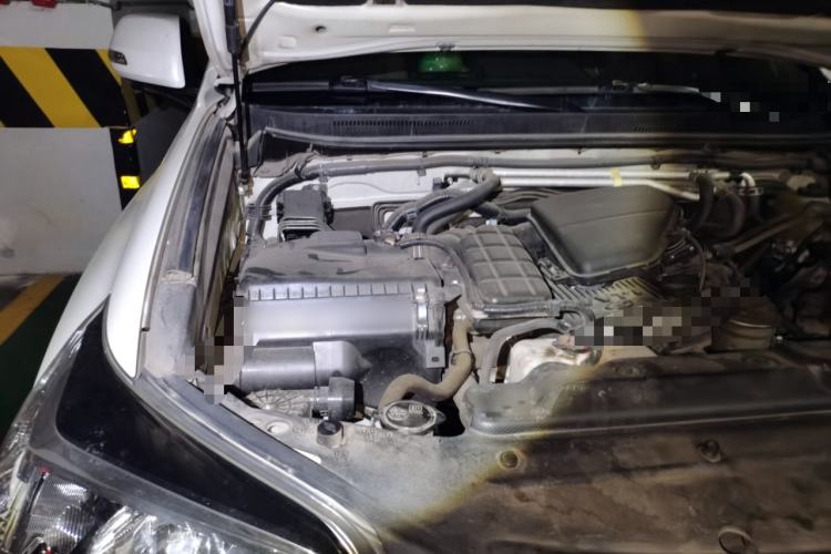 Used Toyota Prado  Engine Bay Right